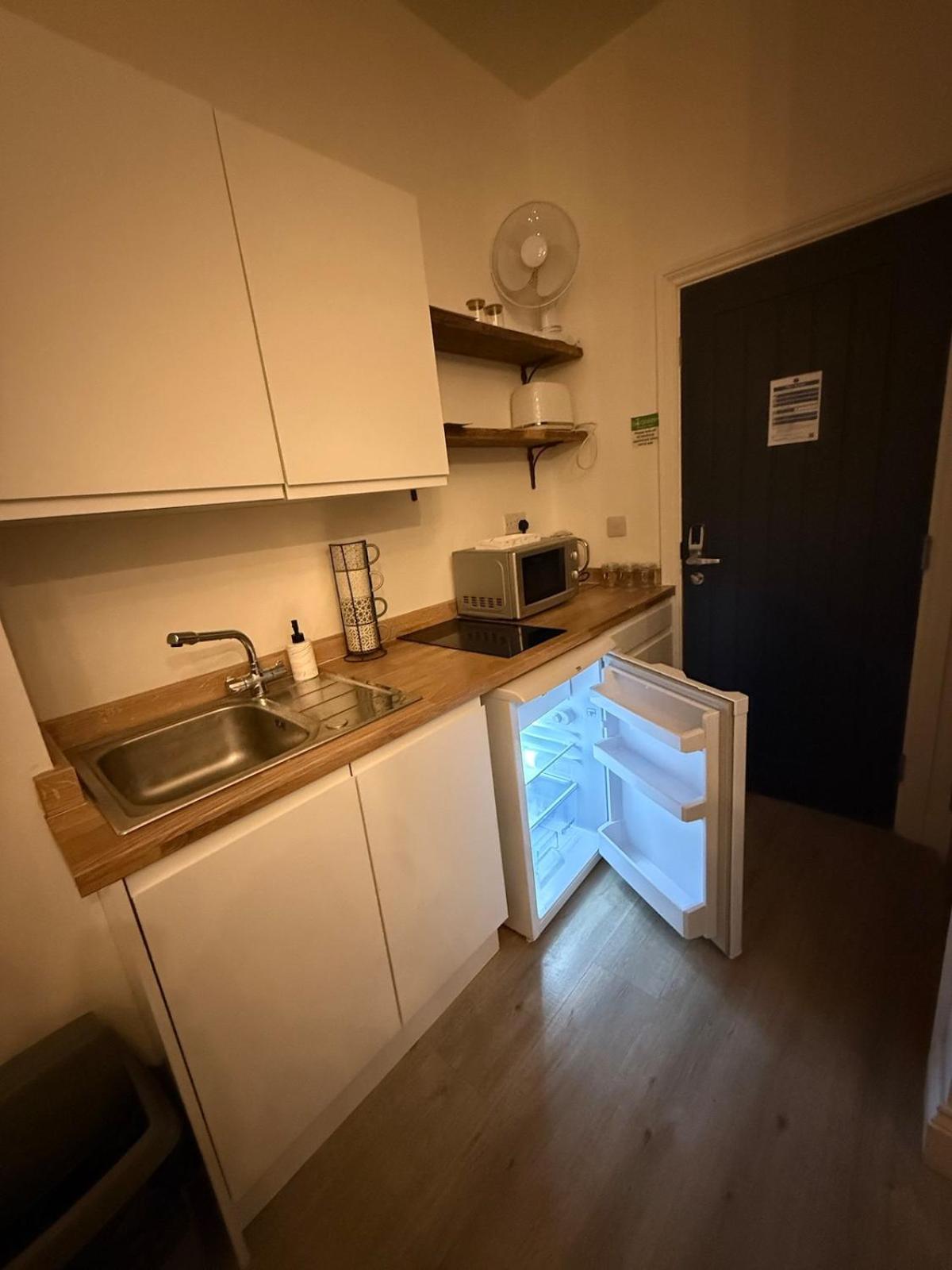 Seaside Studio Apartment Weston-super-Mare Exteriér fotografie